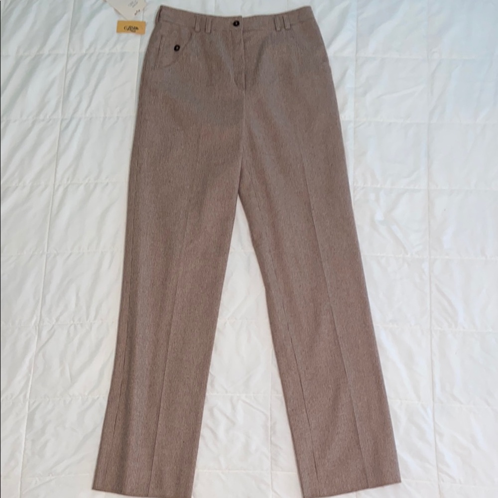 Womens vintage Karen Stilton Tan Pants